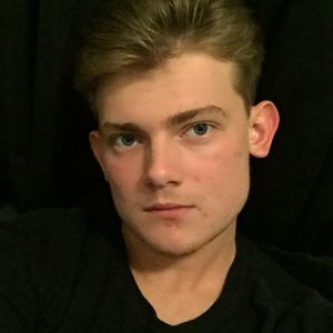 Meet your Posher, Collin